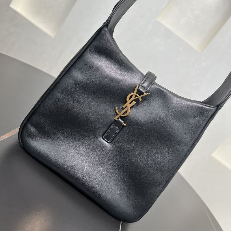 Y51 hobo bags